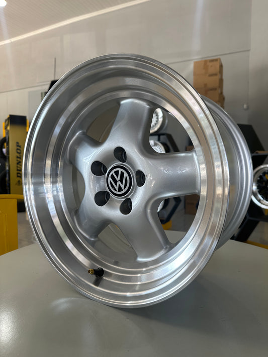 15" VR6 4X100 SILVER