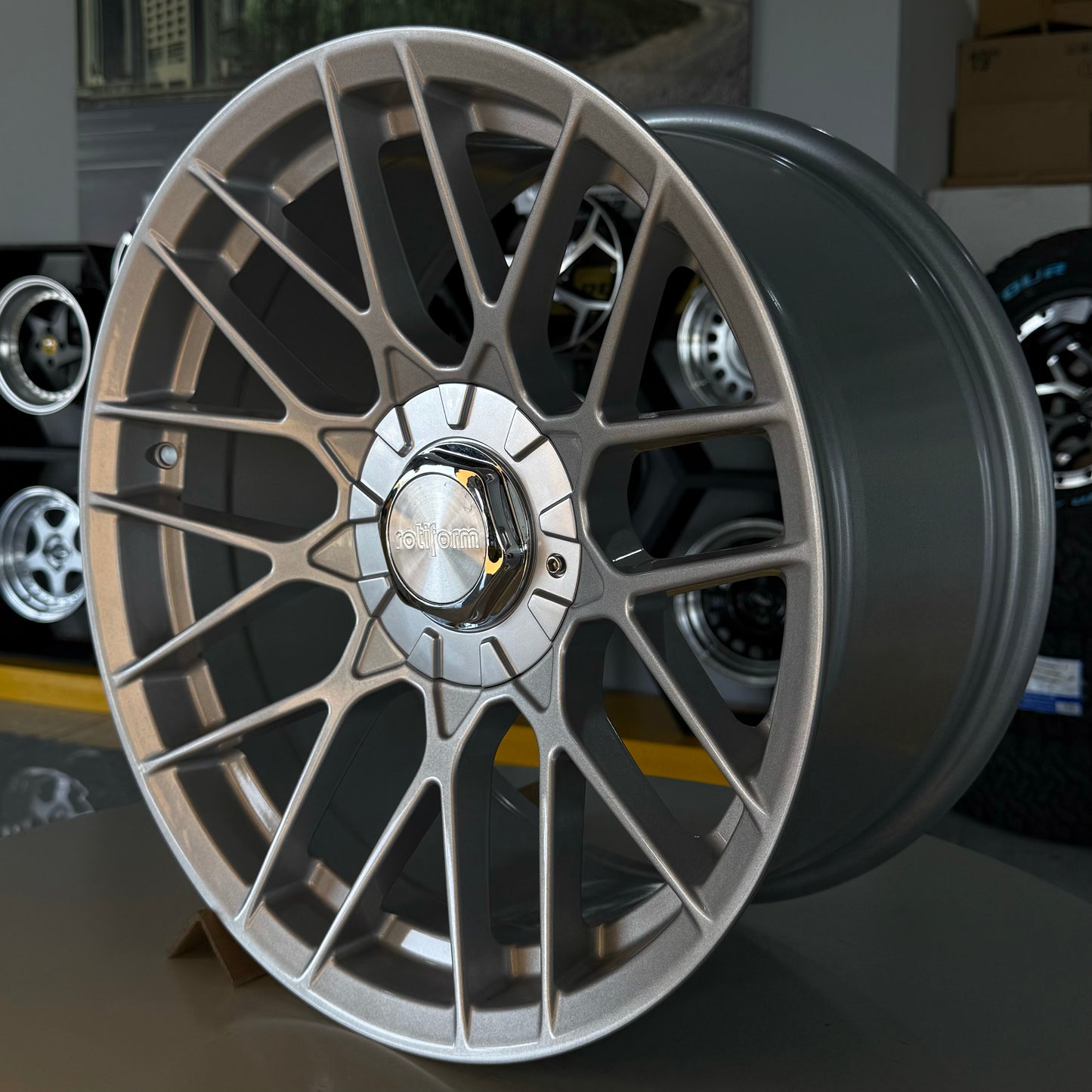 17" ULTRA CONCAVE 4X100/5X100 SILVER