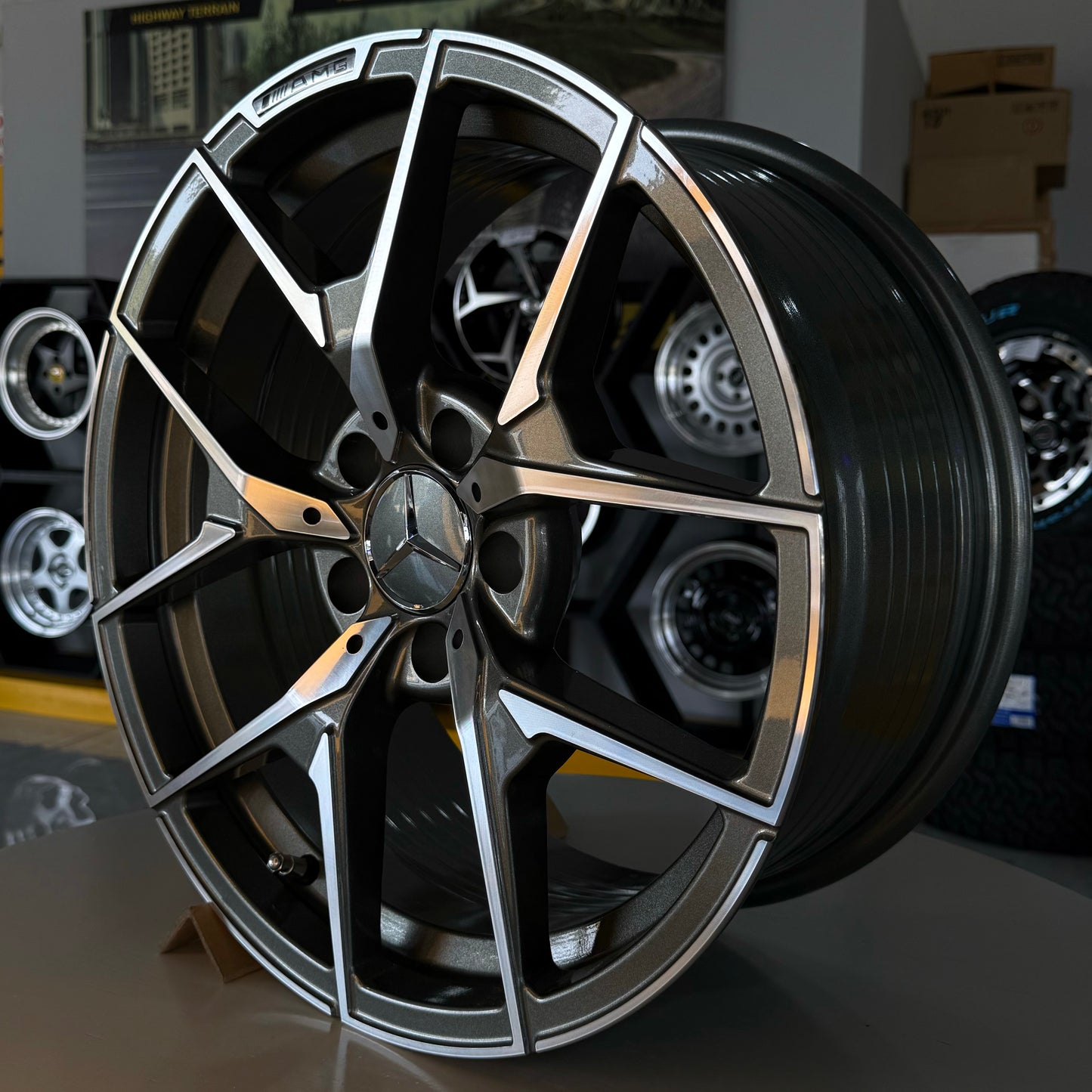 17" MERCEDES 5X112 GUNMETAL/SILVER