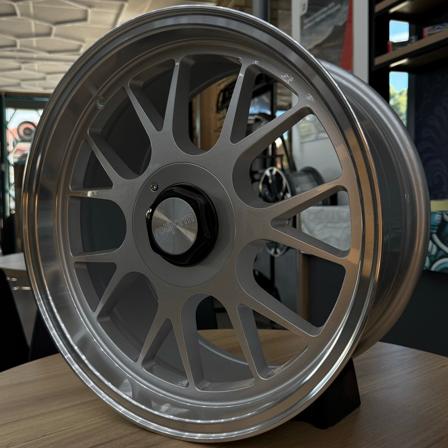 17" ROTIFORM 4X100/114 SILVER