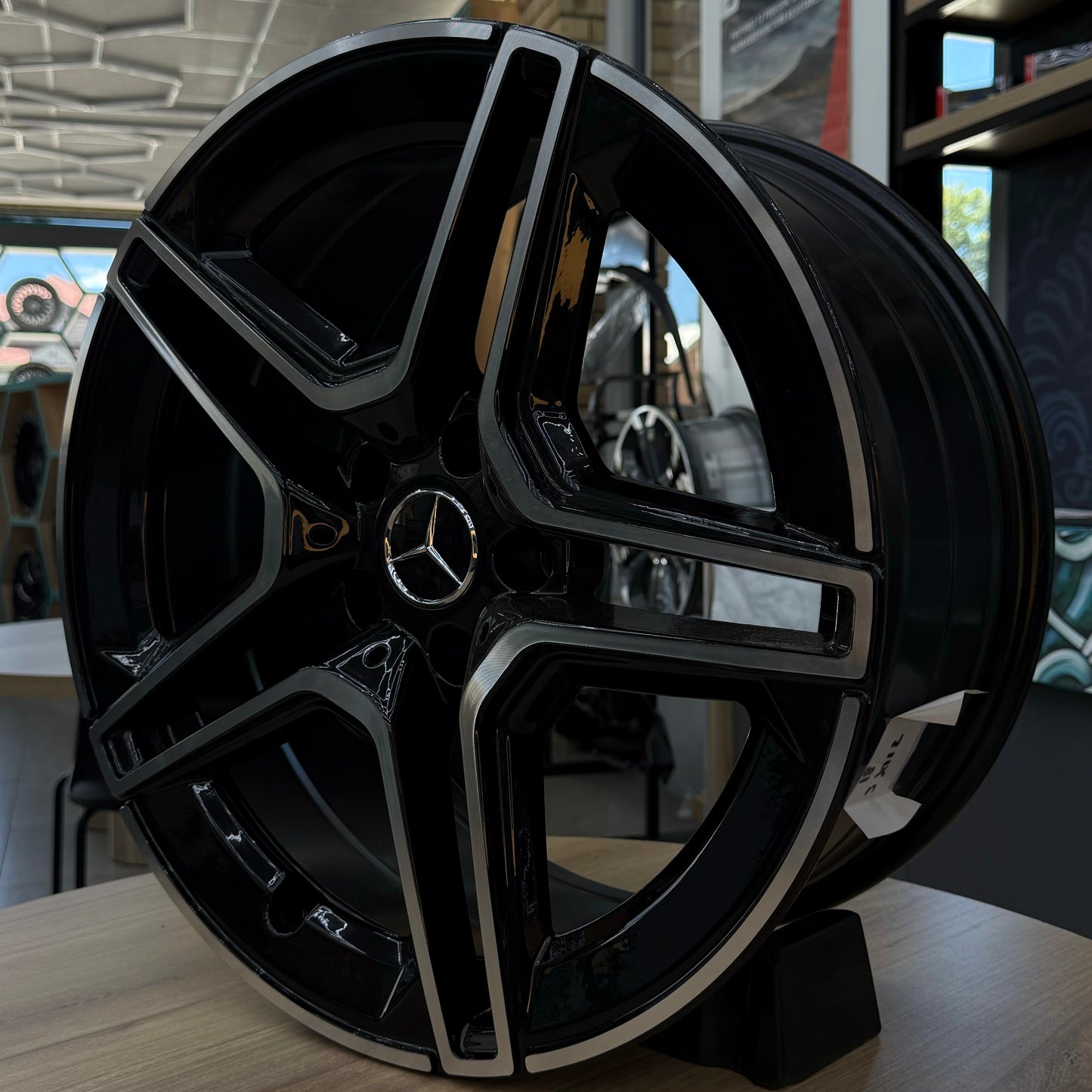 18" MERCEDES 5X112 BLACK/SILVER