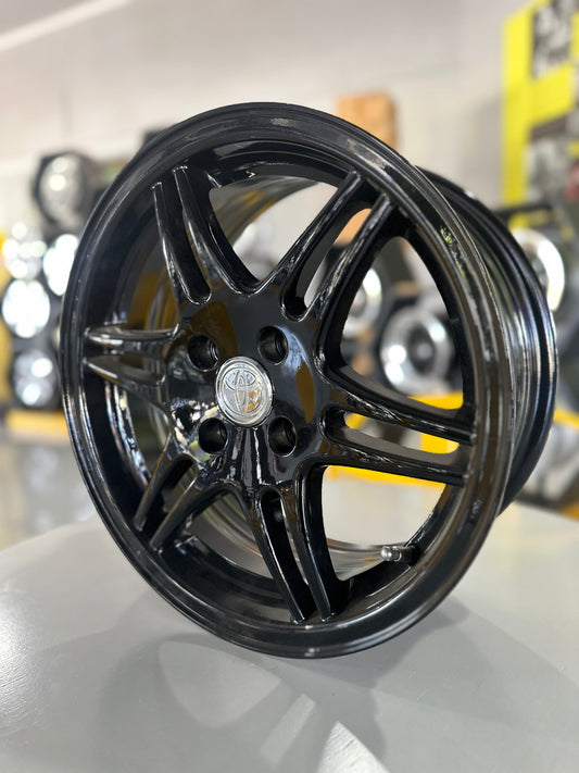 15" RSI BLACK 4/100
