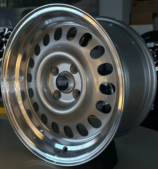 15" YKW 4X100 SILVER