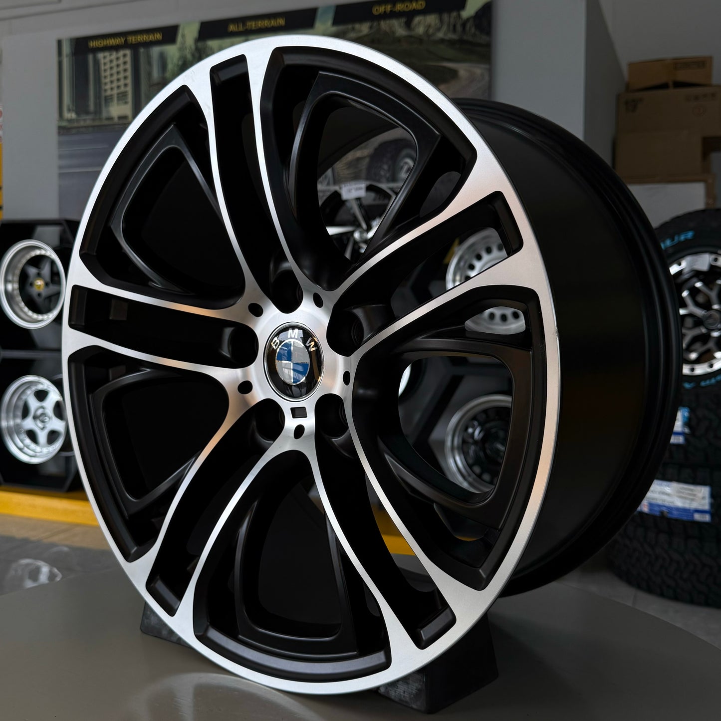 19" BMW 5X120 BLACK/SILVER