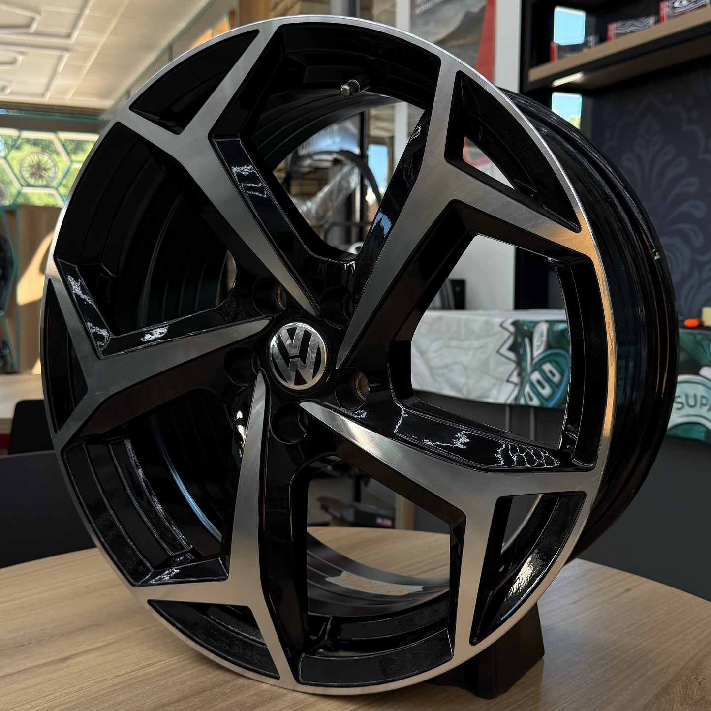 17" VW 5X100 BLACK/SILVER