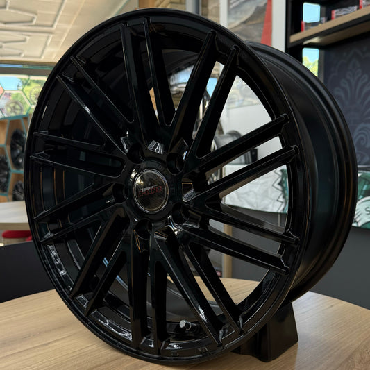 17" ALINE 5X114 BLACK