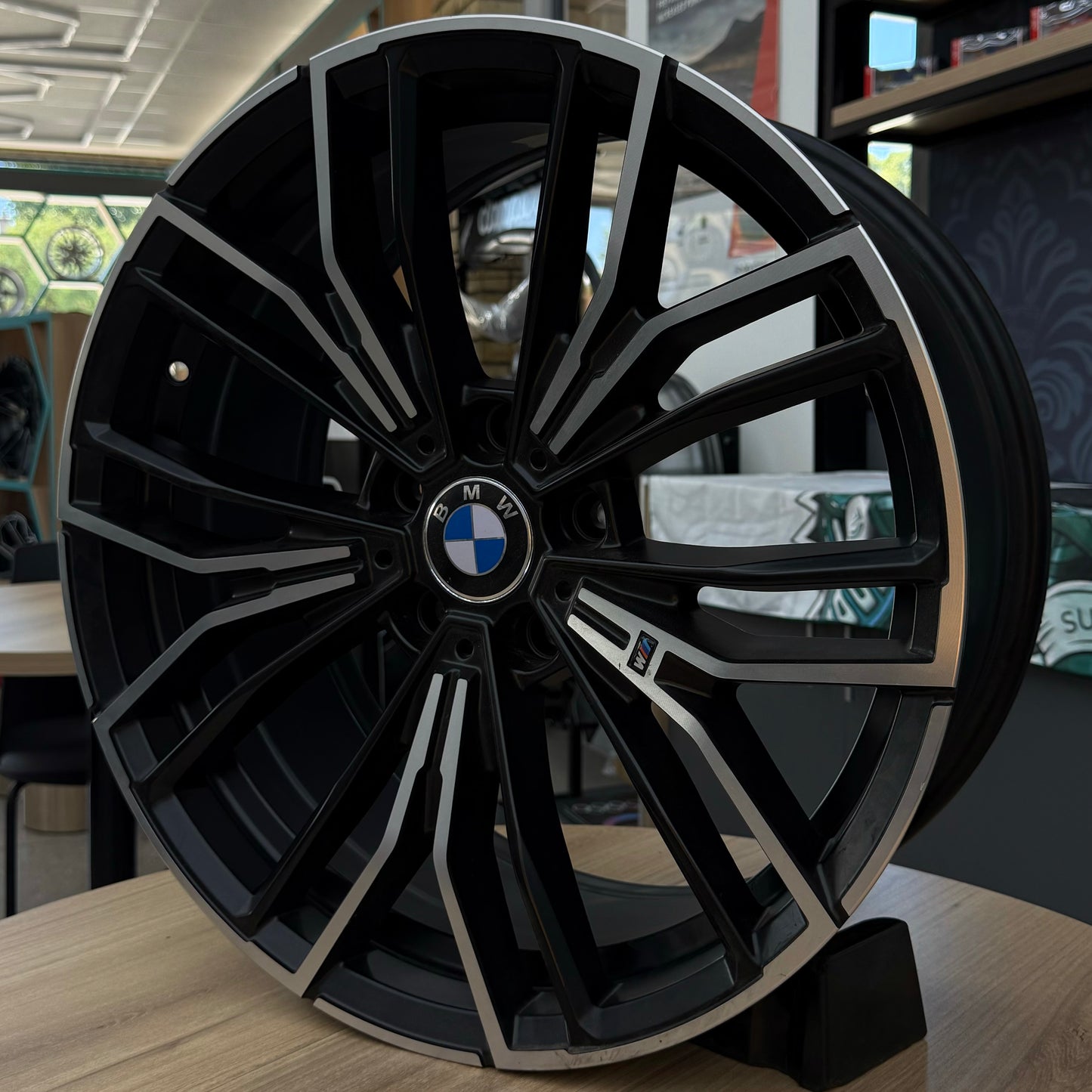 19" BMW 5X120 BLACK/SILVER