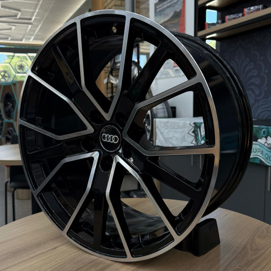19" AUDI 5X112 BLACK/SILVER